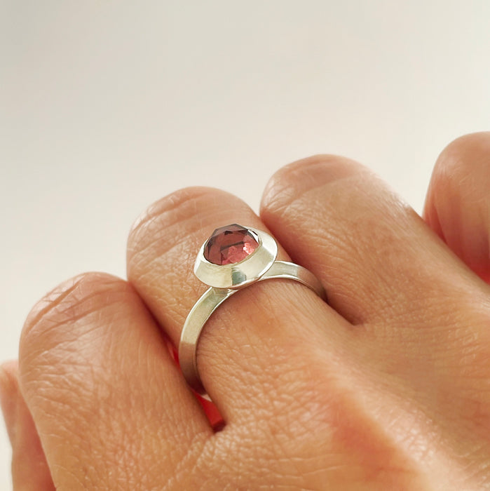 Apex Garnet Ring | Size L