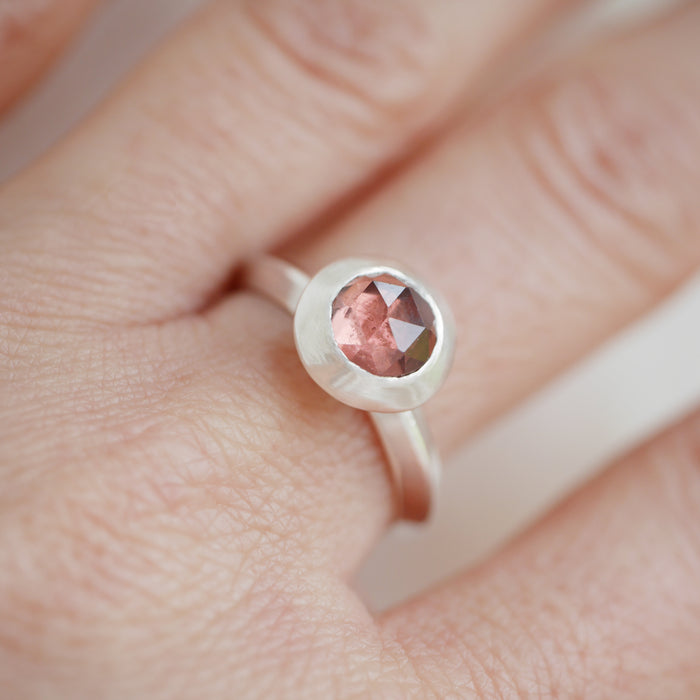 Apex Garnet Ring | Size L
