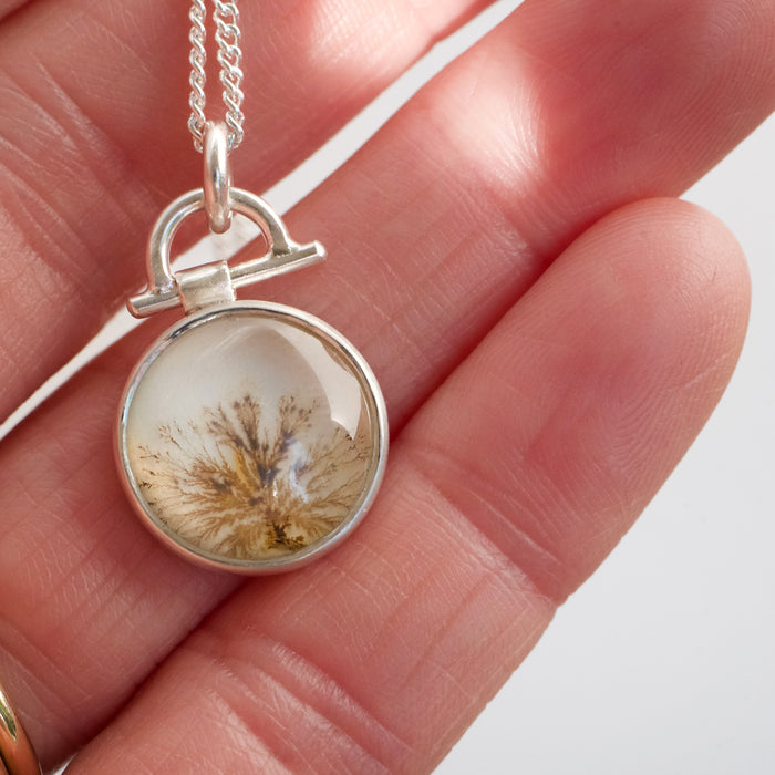 Dendritic Agate Pendant Necklace | Dandelion
