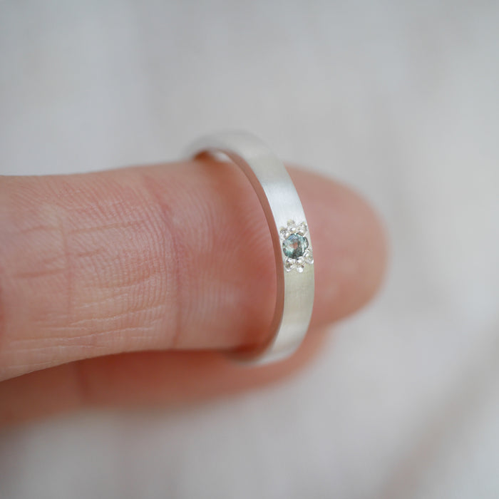 Star Teal Sapphire Ring | Size M