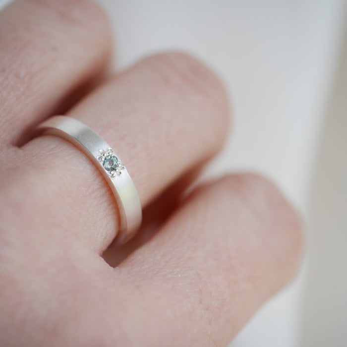 Star Teal Sapphire Ring | Size M