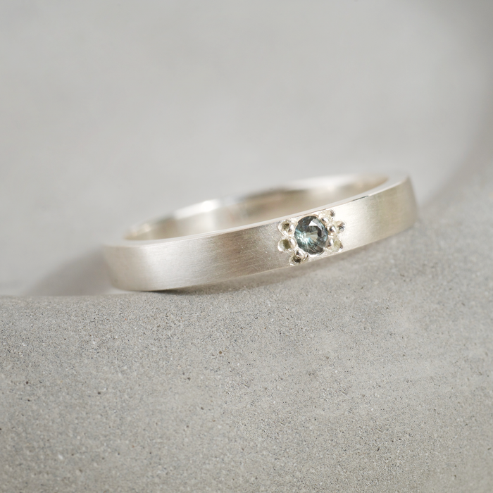 Star Teal Sapphire Ring | Size M