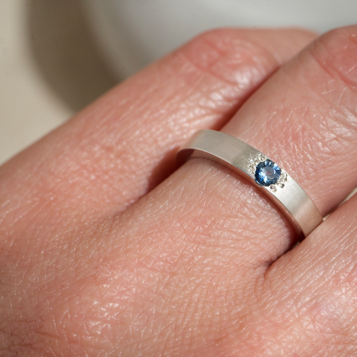 Blue sapphire silver ring. Ethically sourced gemstones.