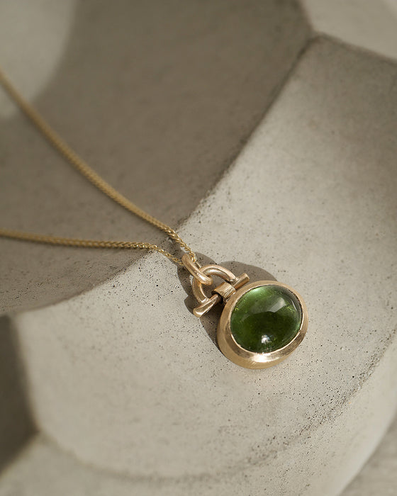 Green Tourmaline 9ct Gold Pendant Necklace