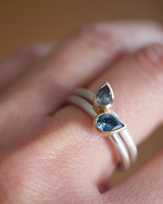 Teal blue sapphire ring set gold silver mixed metal by Natalie Vernazza